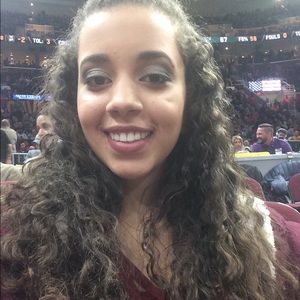 Meet your Posher, Joyce