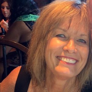 Meet your Posher, Brenda