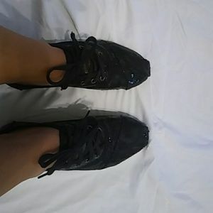 TOMS shoes