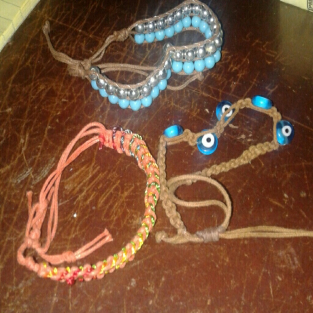 Braclets