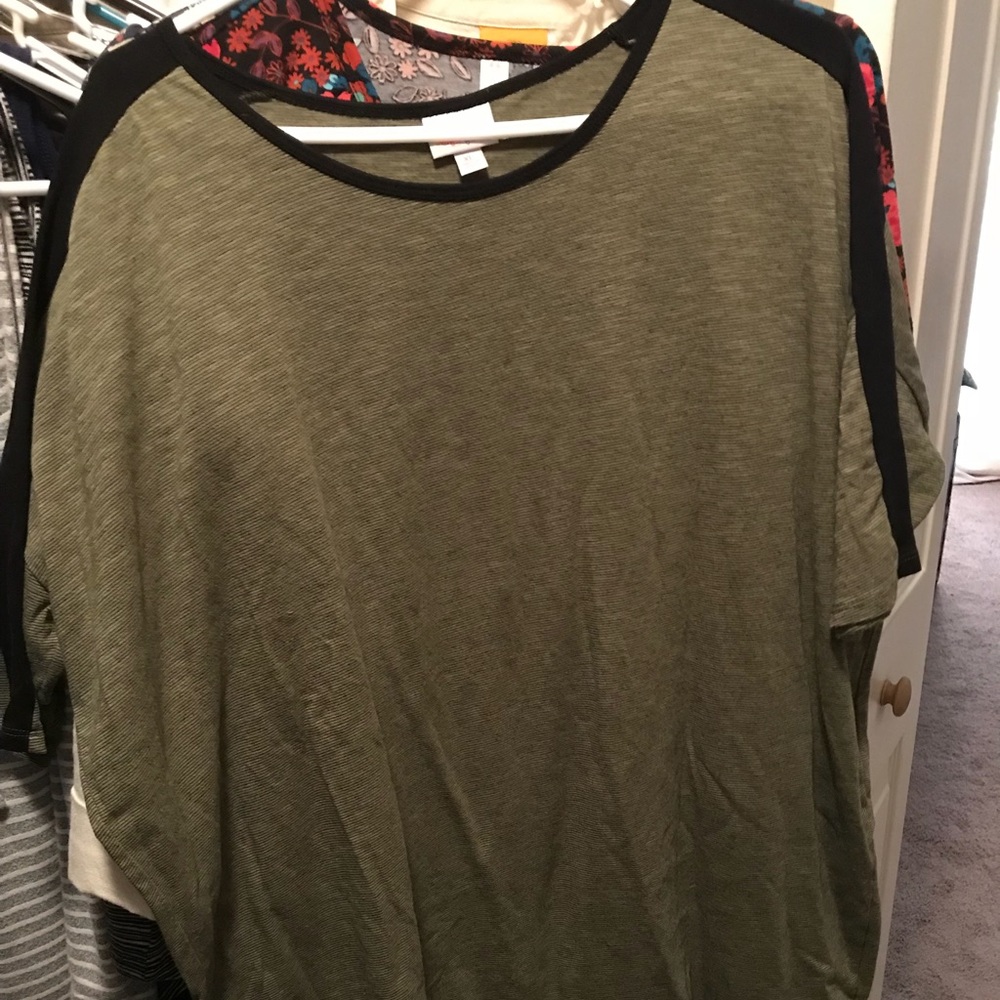Lularoe Irma! Size XL, great condition!