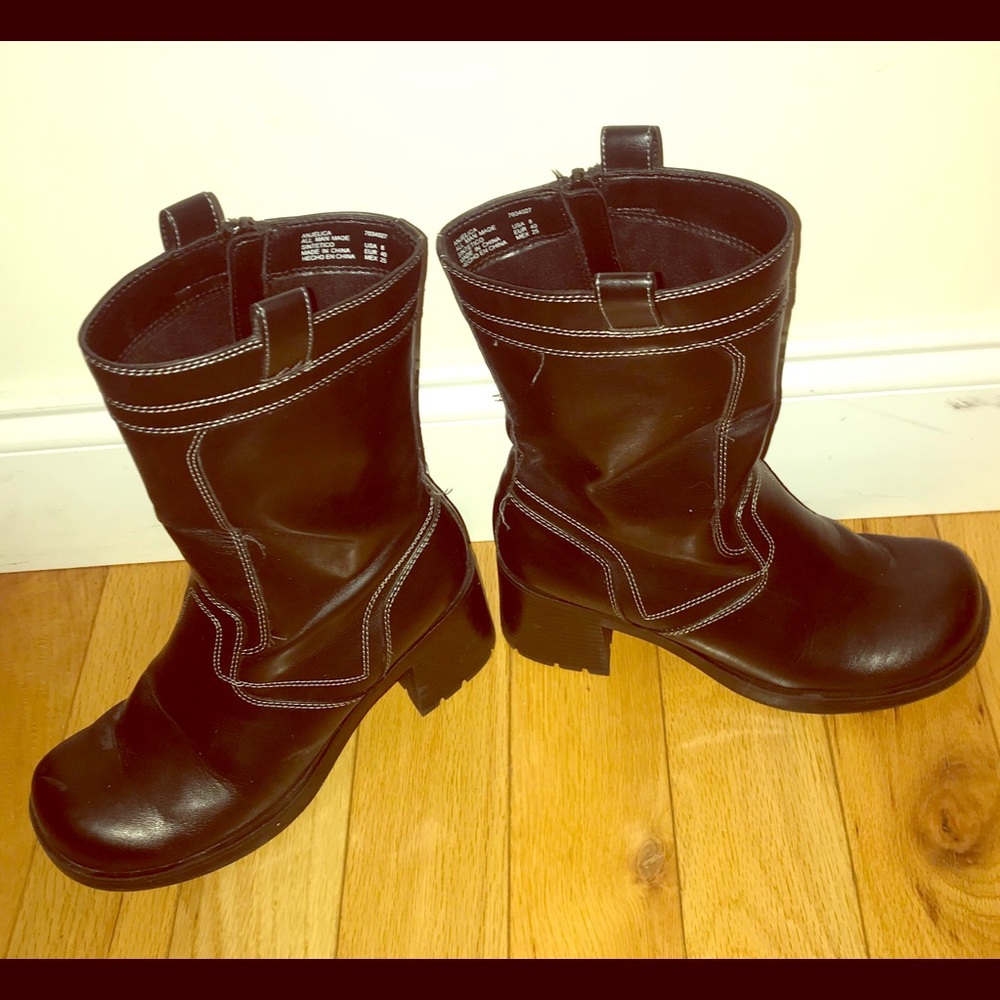 Black wedge heeled Boots