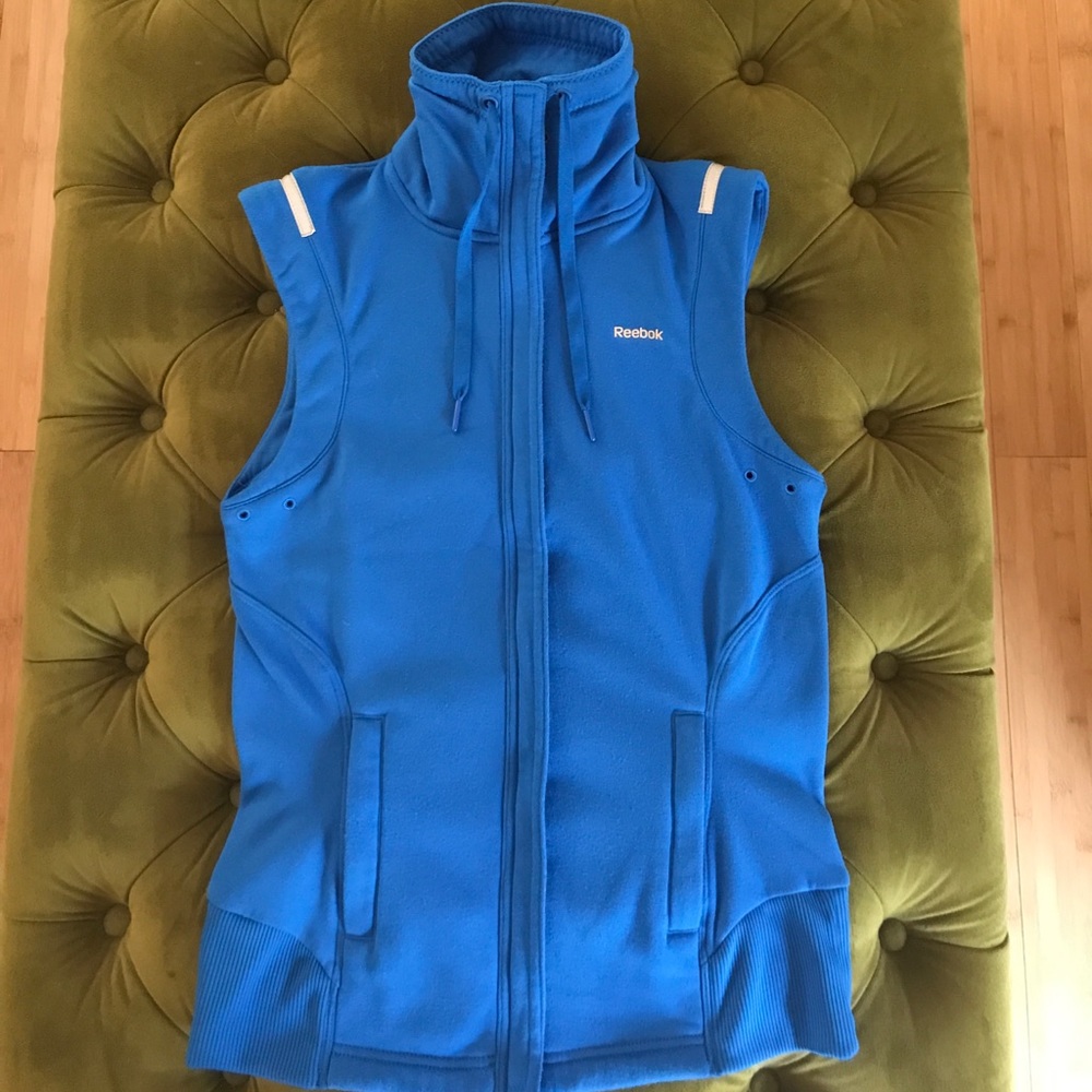 💙Zip-up sweatshirt/active wear vest 💙