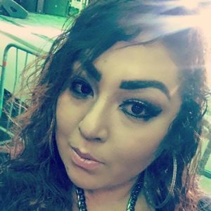 Meet your Posher, Delia