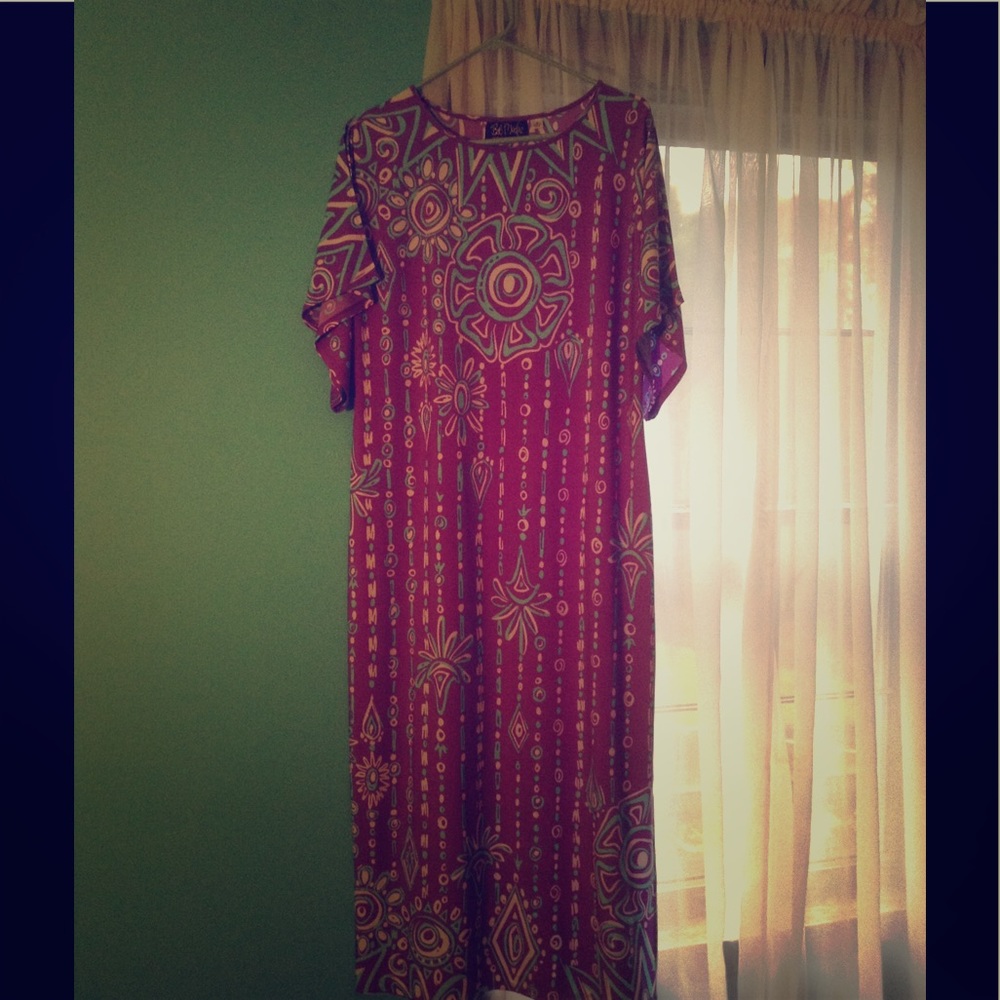 Dress Indian print loose fitting and flowing