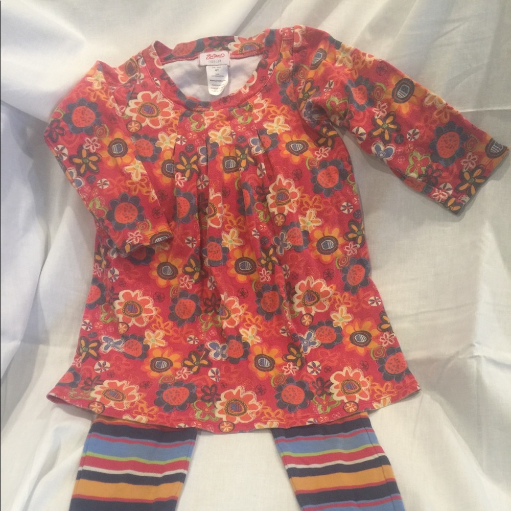 2 piece Zutano 4T Floral top & Leggings VGUC