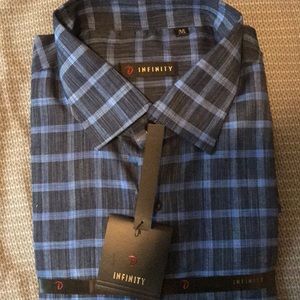 Infinity button up