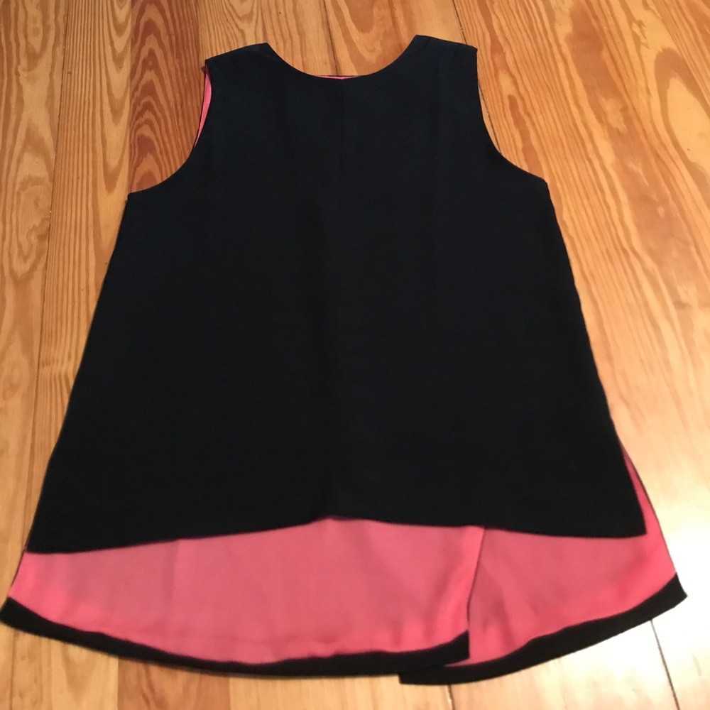 Philosophy Coral and Black Posh Blouse