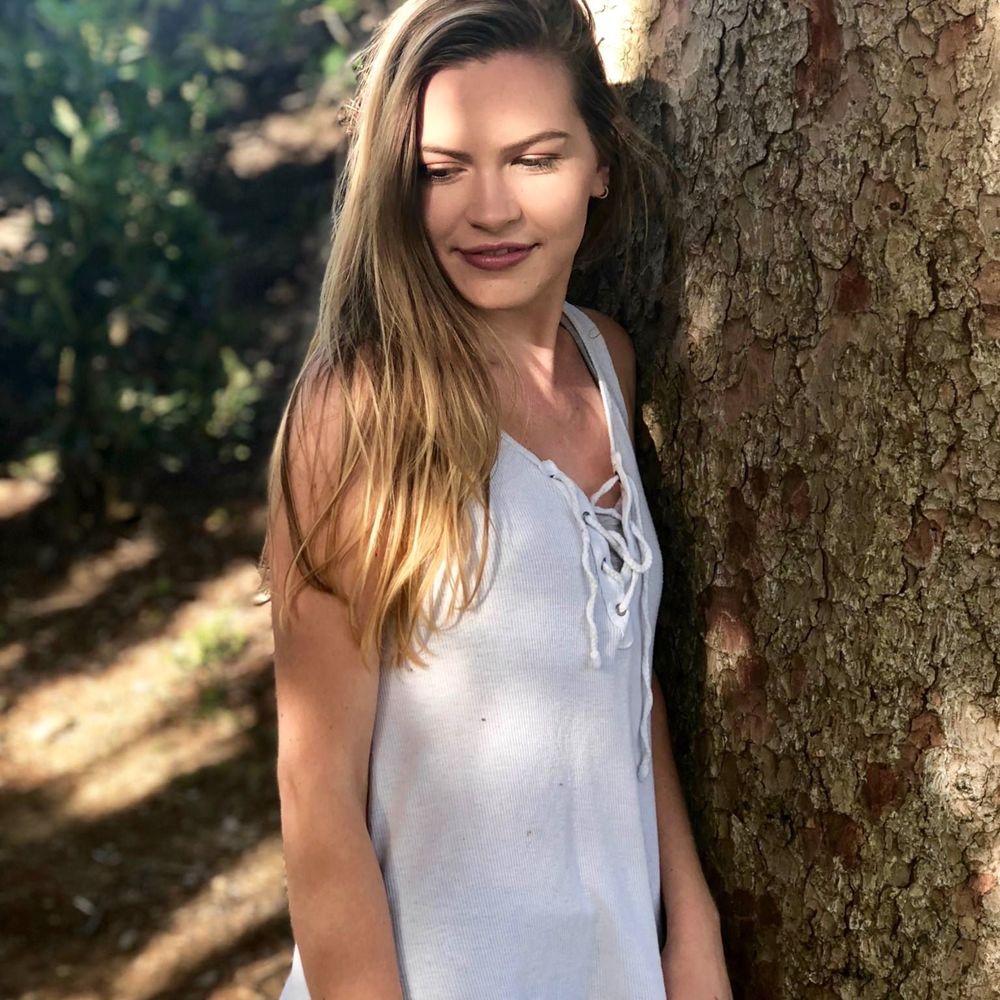 Meet your Posher, Oona