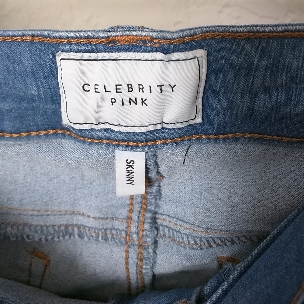 Jeans - Picture 3 of 3