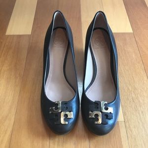 Tory Burch Size 8 Lowell Wedge Pump Brown