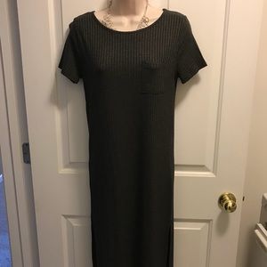 T-short dress with side slits