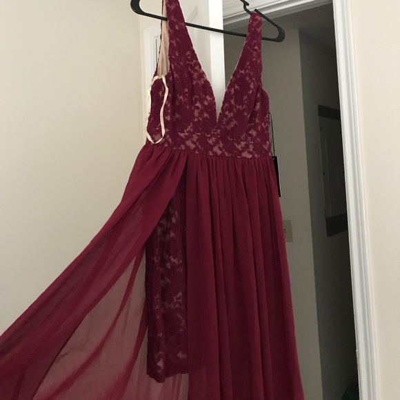 Lulus  dress - Picture 3 of 4