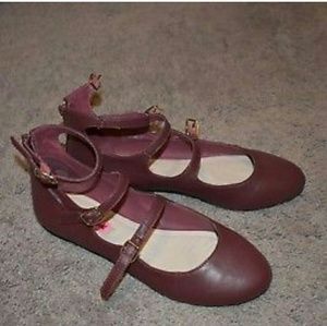 Brand new Betsey Johnson ballet flats