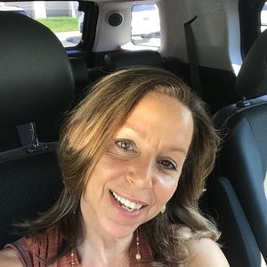 Meet your Posher, Michele