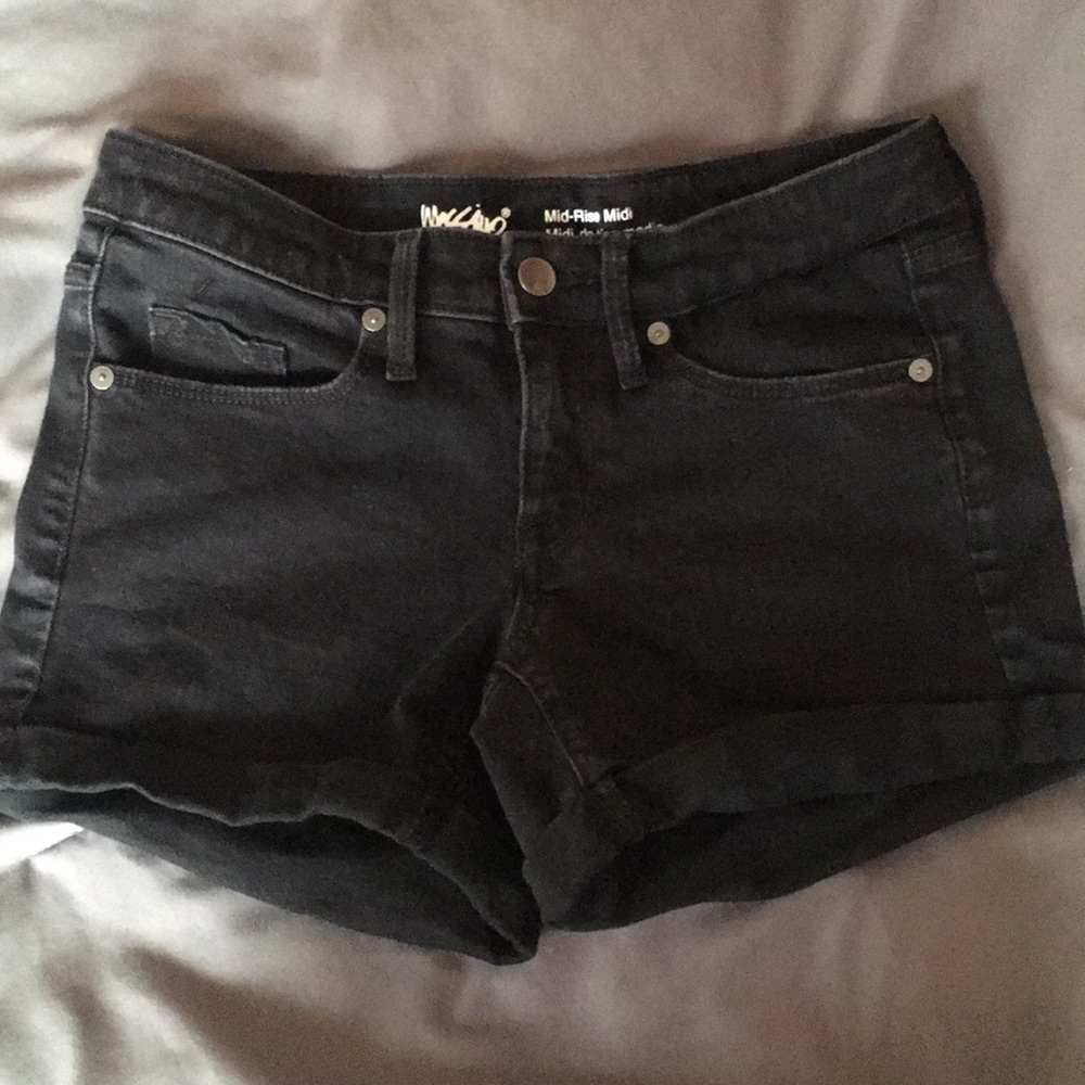 NWOT Black Denim shorts