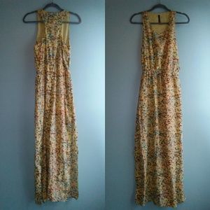 W118 Yellow patterned maxi dress