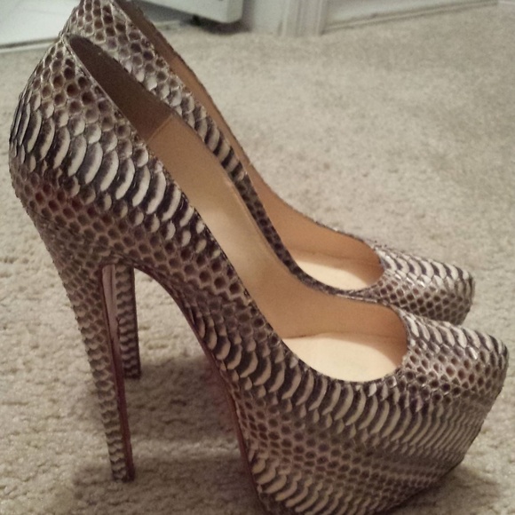 Authentic Christian Louboutin Daffodile Snakeskin - Picture 3 of 4