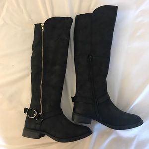 Black Knee High Boots - Never Worn