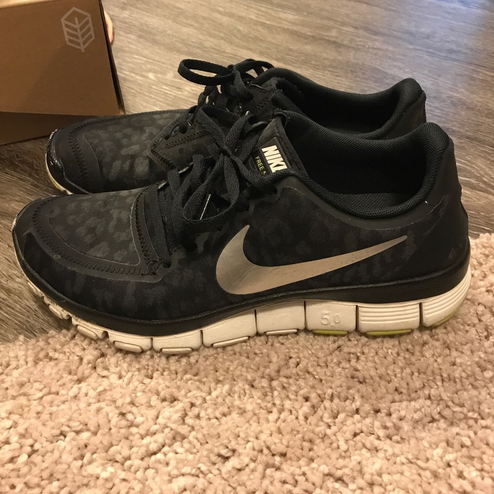 Black Nike shoes