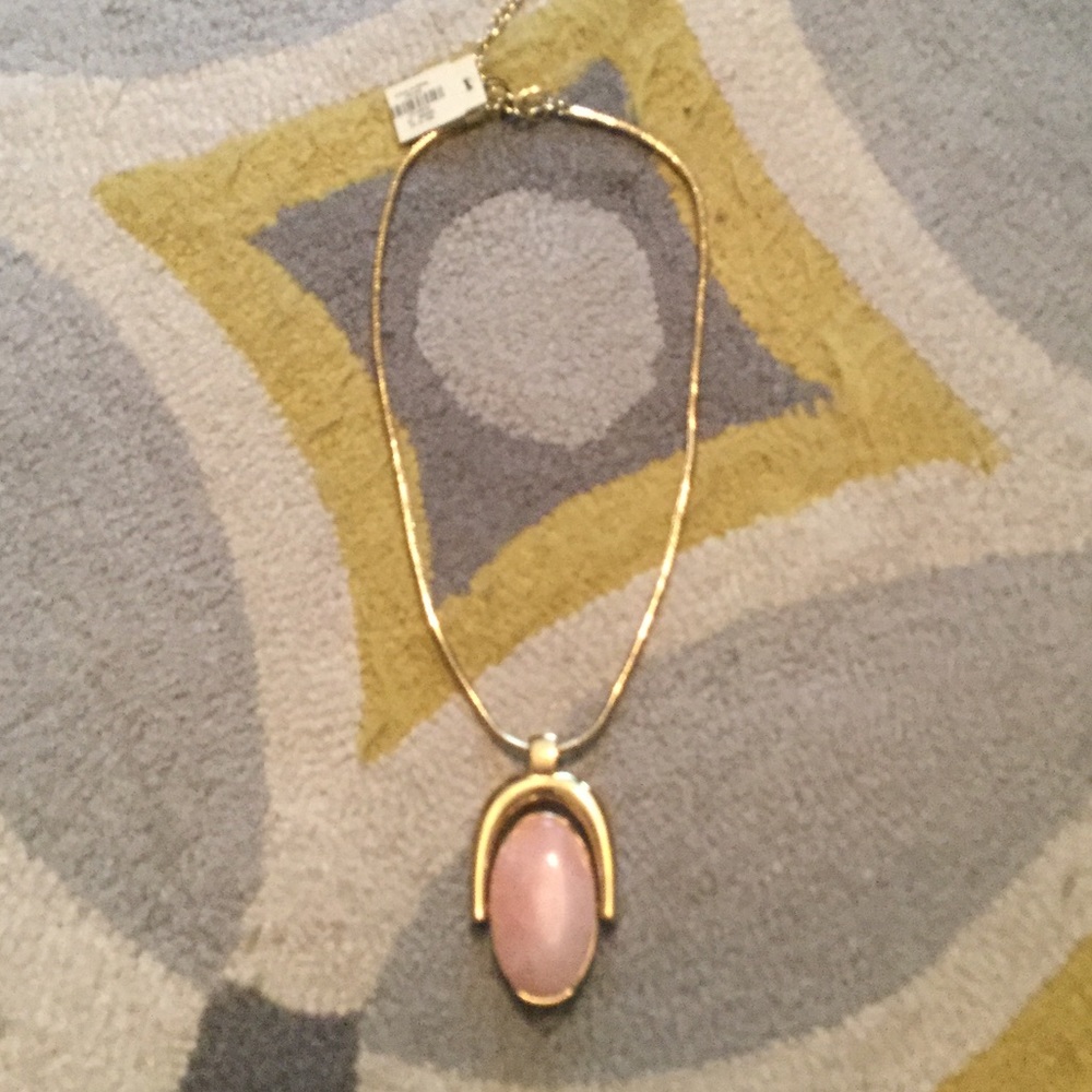 NWT - Gold Necklace With Interchangeable PENDENT