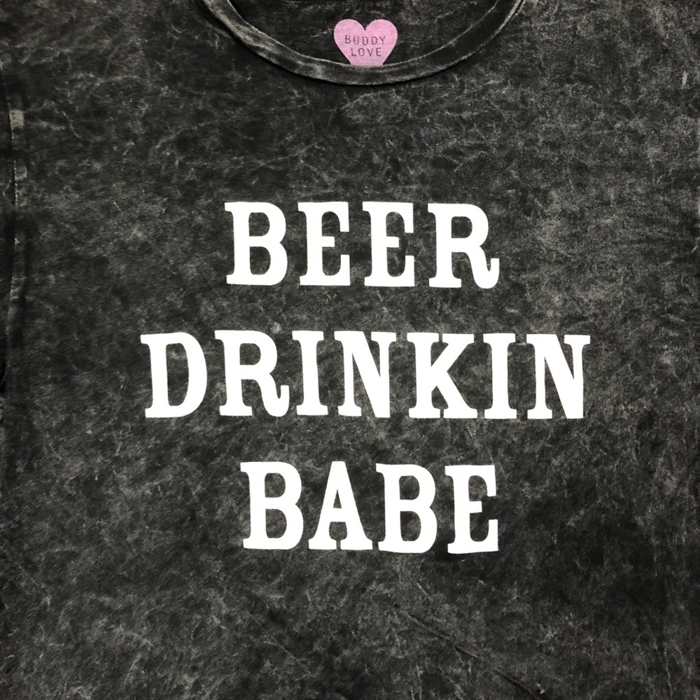 Buddy Love Grey Beer Drinking Babe T-shirt - Picture 4 of 6