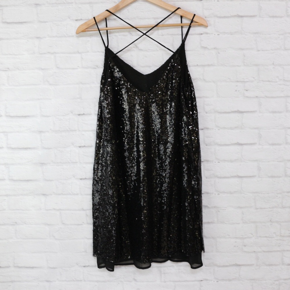 ‘Shimmer’ Sequin Dress - Picture 4 of 5