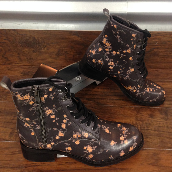 Matisse Primrose Zip Combat Boot - Picture 1 of 3