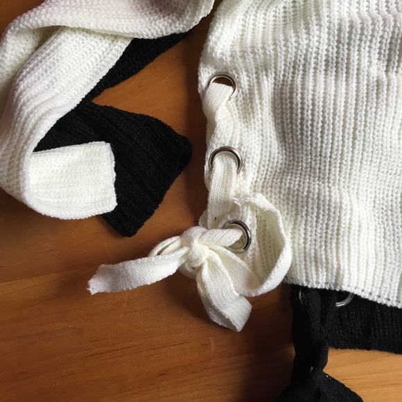 'Kira' Lace Up Sweater - Picture 5 of 5