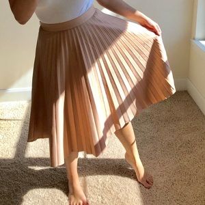 pleated skater skirt • zara