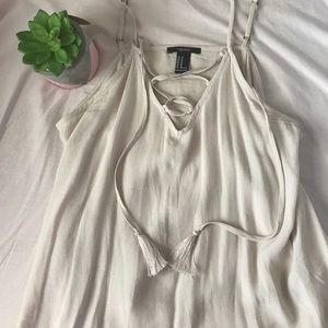 ✨FOREVER 21 Tank top with tassels✨