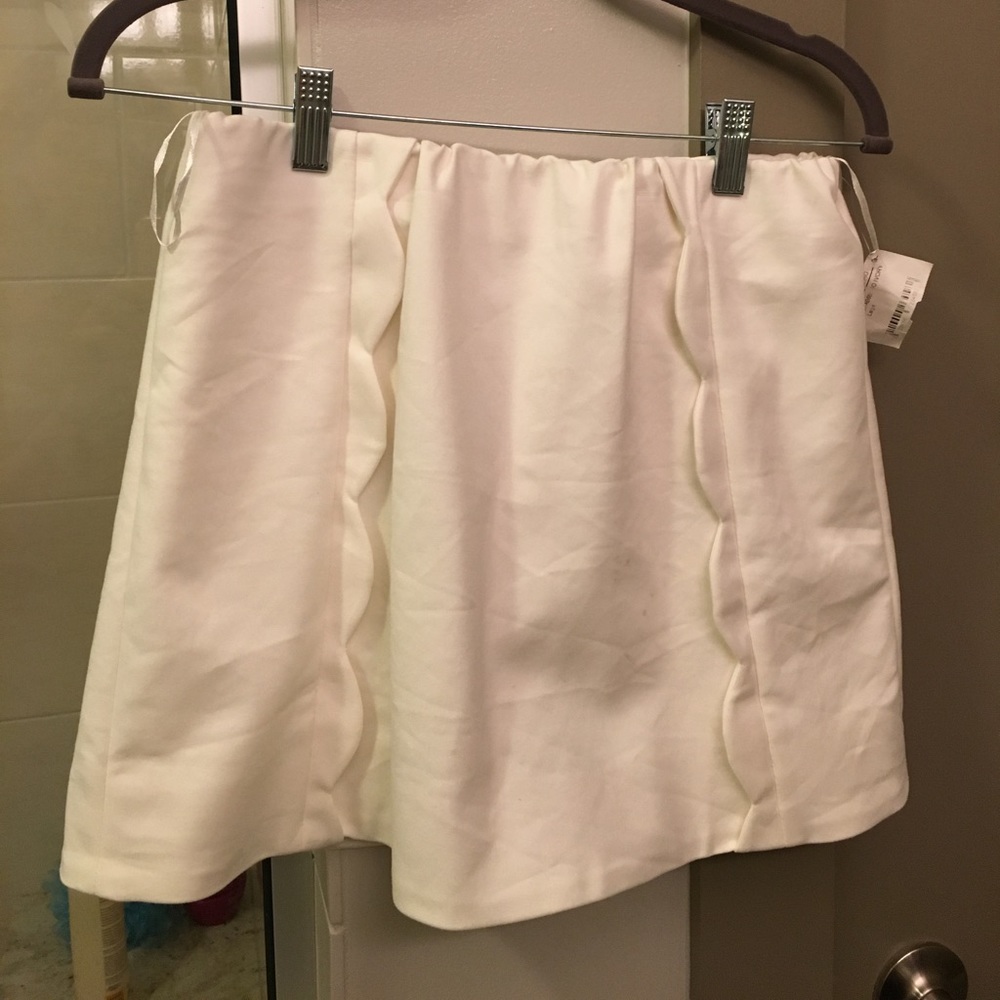 White scallop skirt