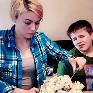 Meet your Posher, Shannon