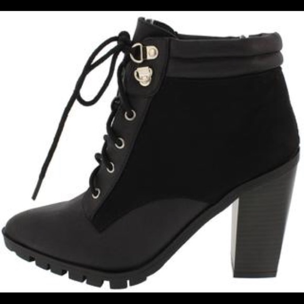 Boots Pointed Toe