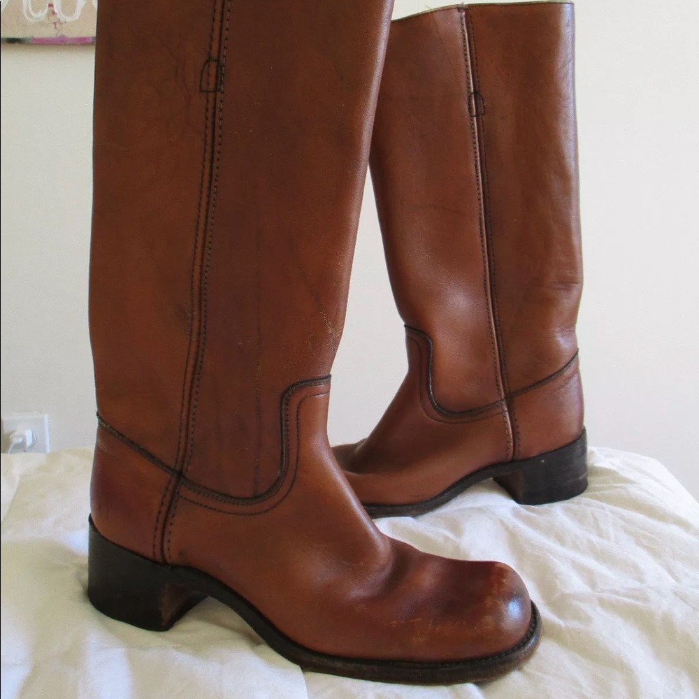 Women’s VTG Frye campus boots 8