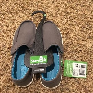 Boys Sanuk loafers. NWT. Size 13