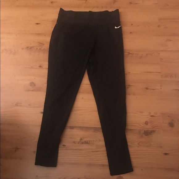 Black Nike Pro Leggings - Picture 1 of 4