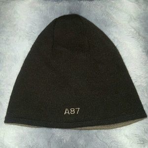 Aeropostale Reversible Beanie. Winter hat.