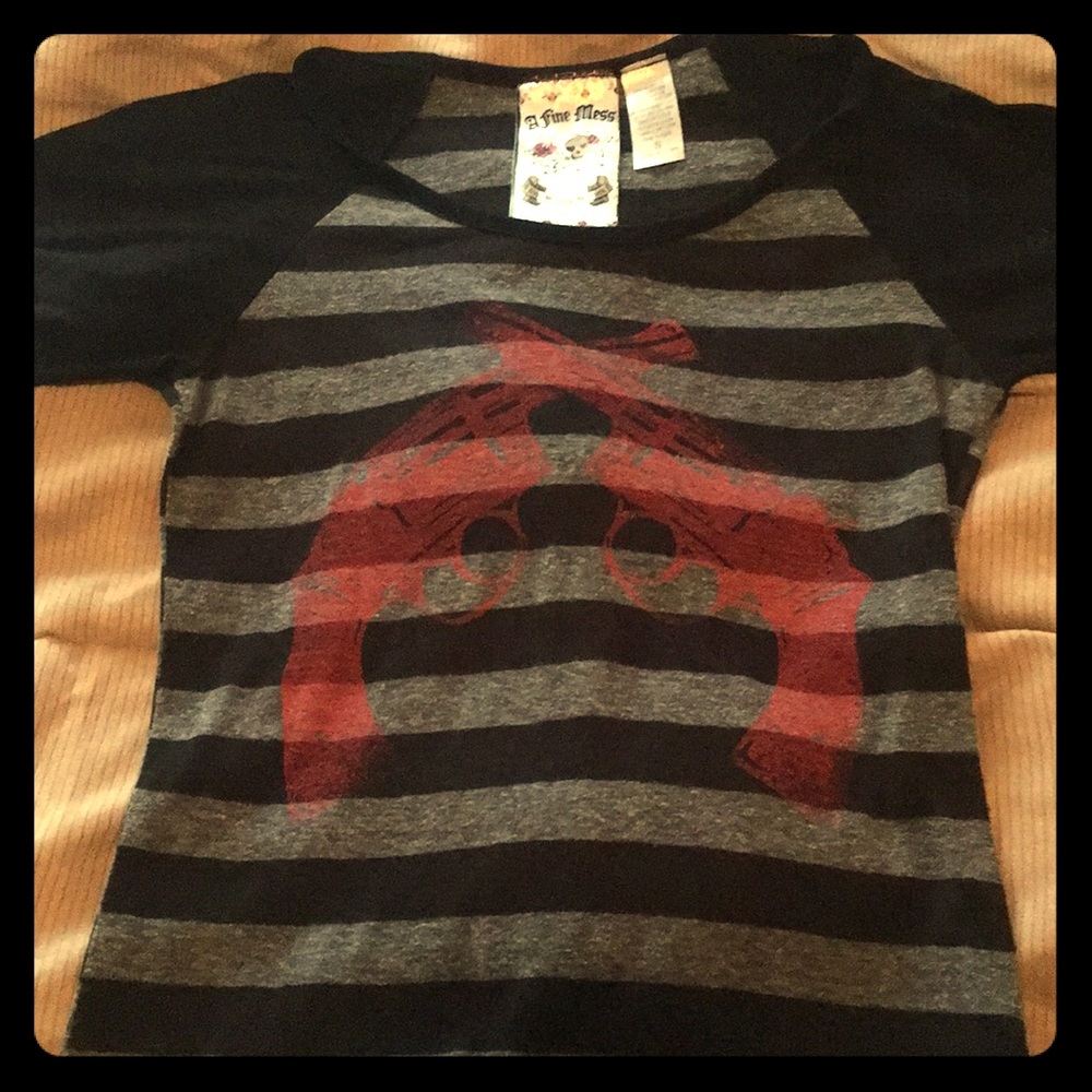 A Fine Mess short sleeve top. Size small