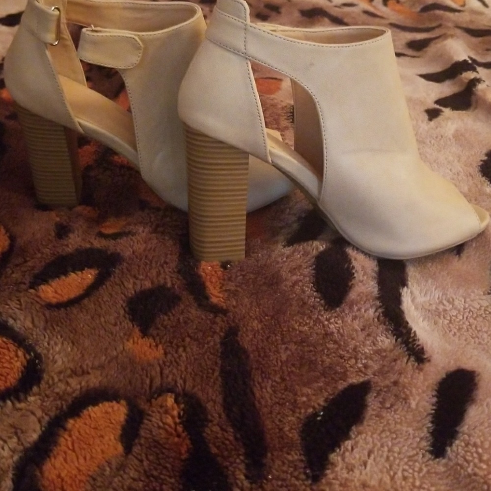 Open toe heels