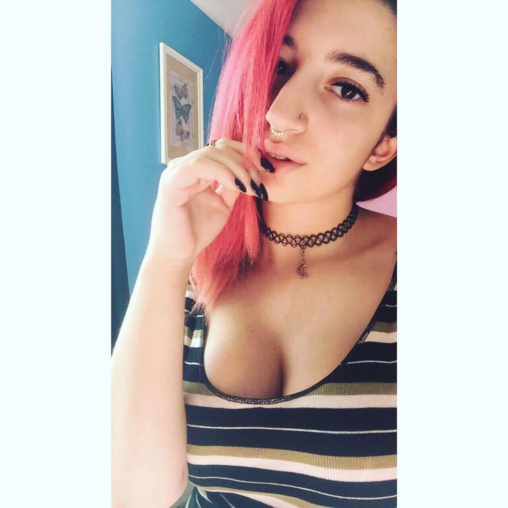 Meet your Posher, Alanna