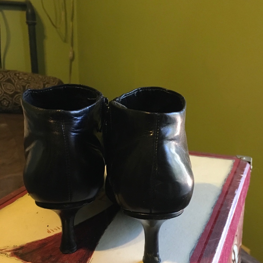 Ankle booties - Picture 4 of 5