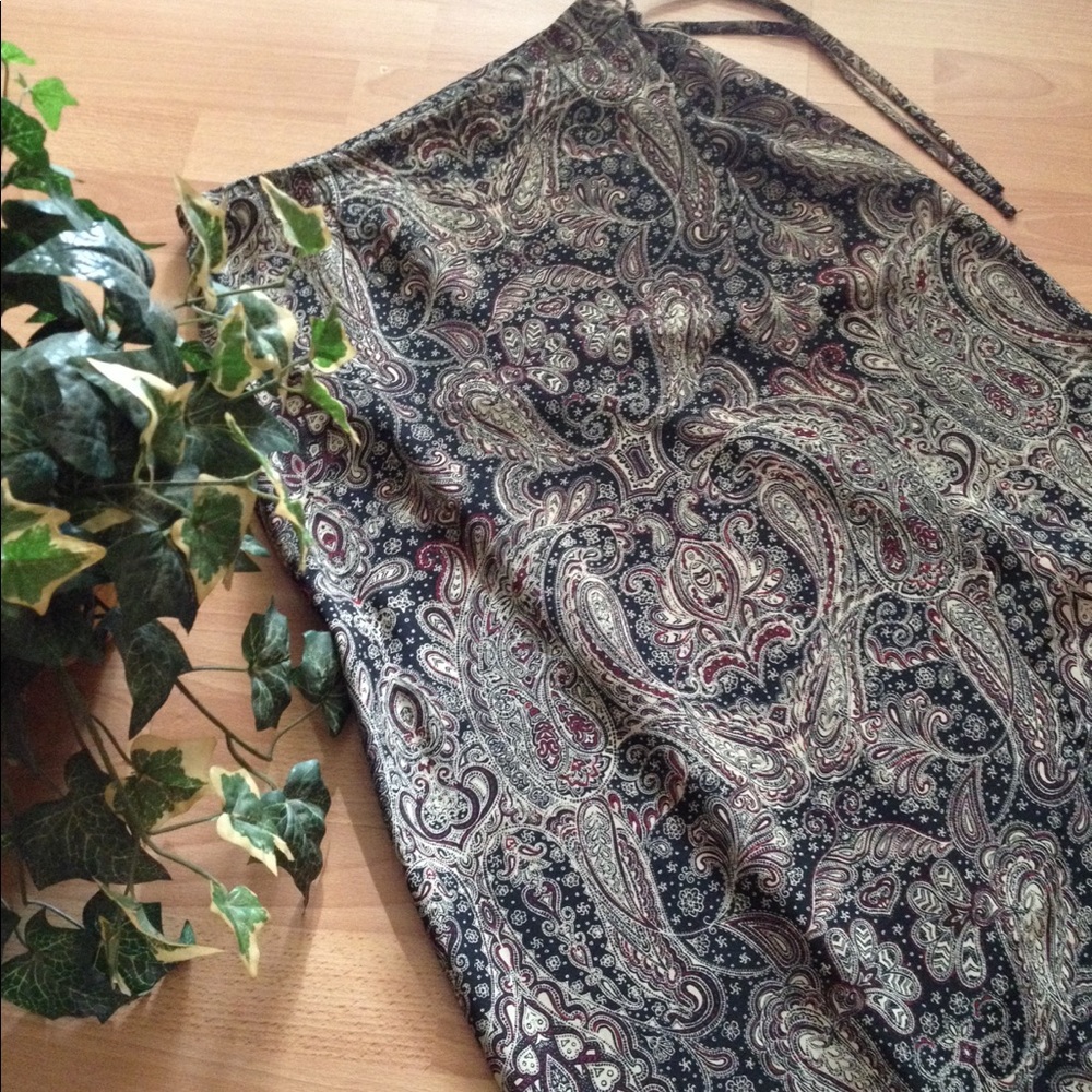Liz Claiborne Paisley Maxi Wrap Skirt