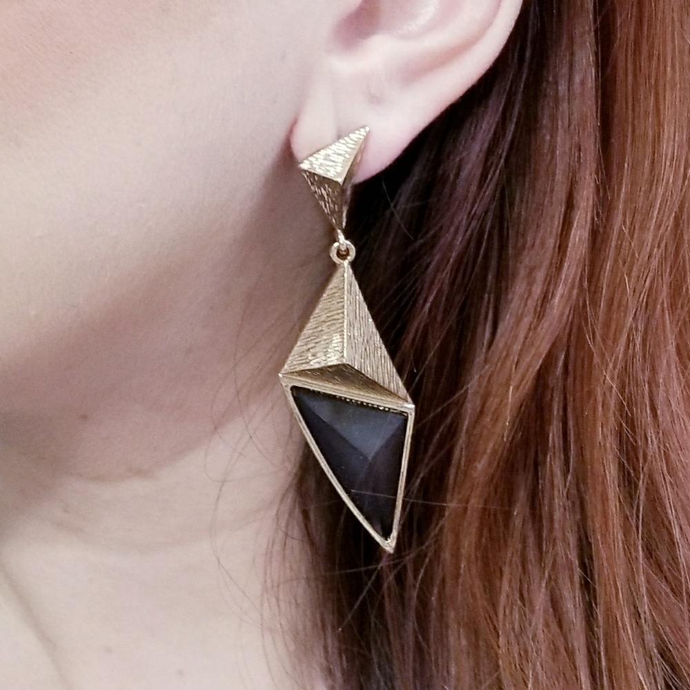 Electra earrings in Gray