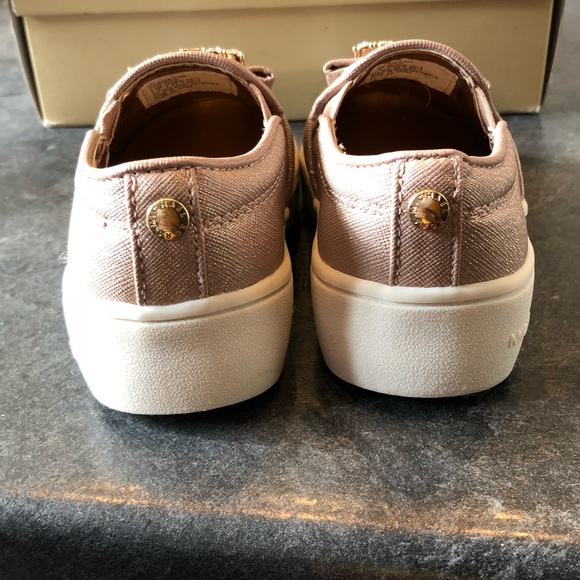 🔴SOLD ON MERC🔴 - Picture 3 of 7