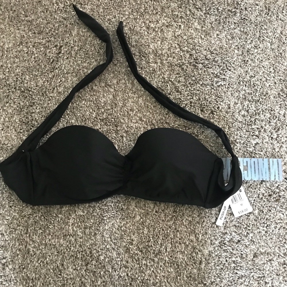 Black bikini top