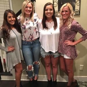 Meet your Posher, Lexi