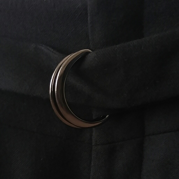 Banana Republic Black Belted Wool Skirt - Picture 4 of 5