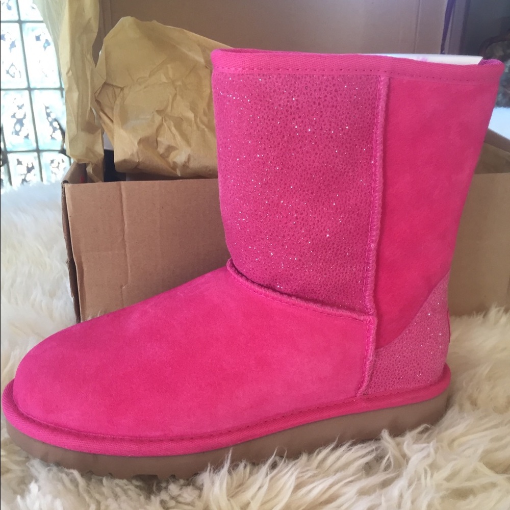 NIB Sparkly Pink Ugg Boots!!