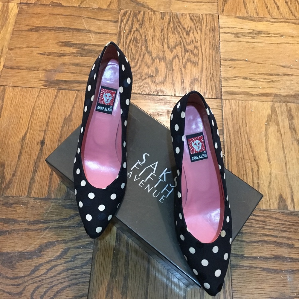 Anne Klein Satin Shoes